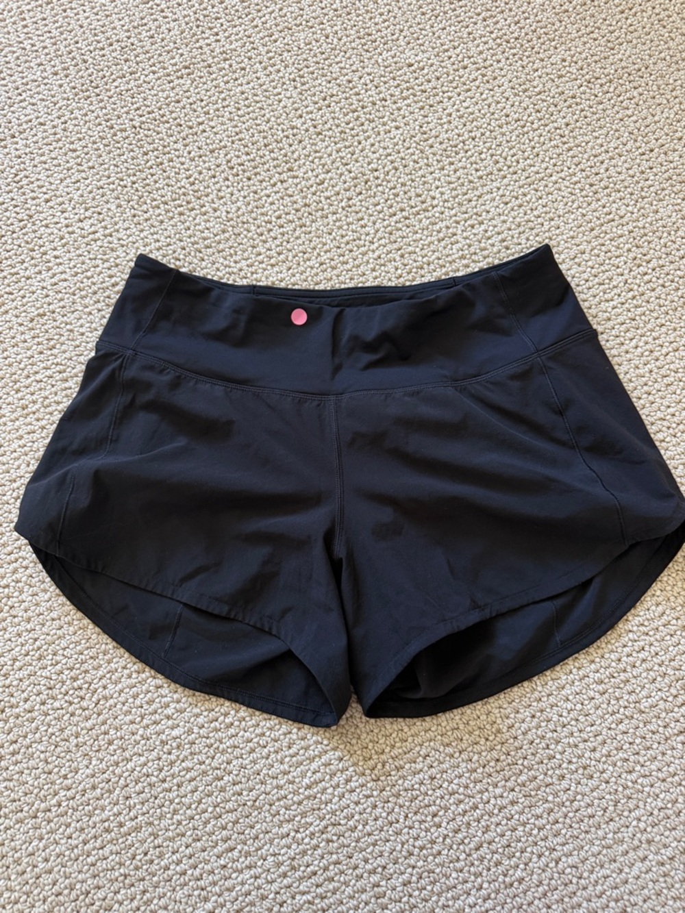lululemon athletica Black Women’s Running Shorts tall 6